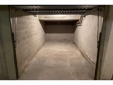 location parking st raphael 83700