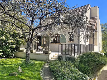 vente maison 6 pièces 136 m2 à dourdan