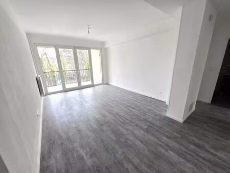location appartement 3 pièces 73m² aix en provence 13100