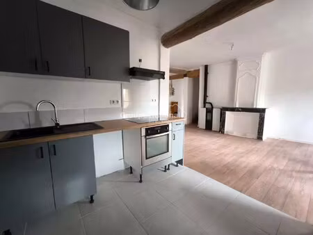 location appartement 3 pièces 93m² monteux 84170