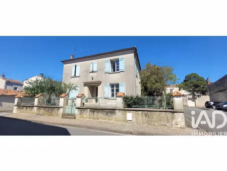 vente maison de ville 7 pièces