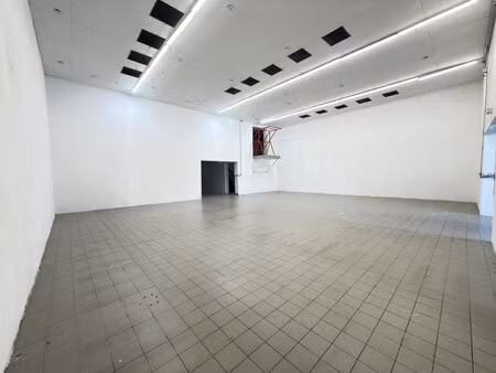 vente local commercial