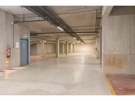 location entrepôt malakoff 92240 150m²