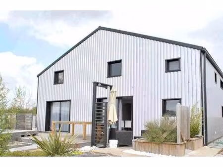 location entrepôt ancenis saint gereon 44150 360m²