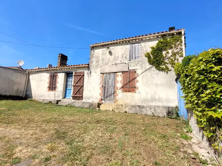 vente maison 4 pièces  66.00m²  la boissière
