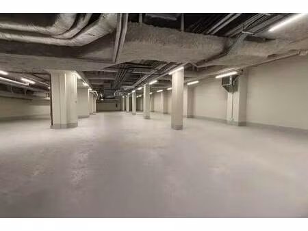 location entrepôt paris 10 75010 300m²