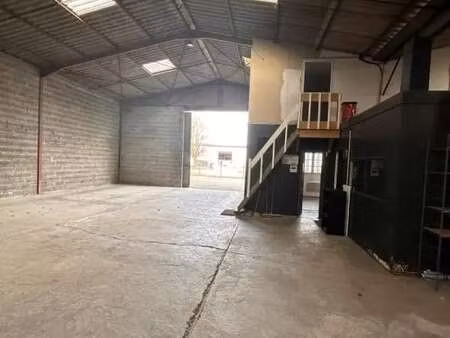 location entrepôt saint alban 31140 1205m²