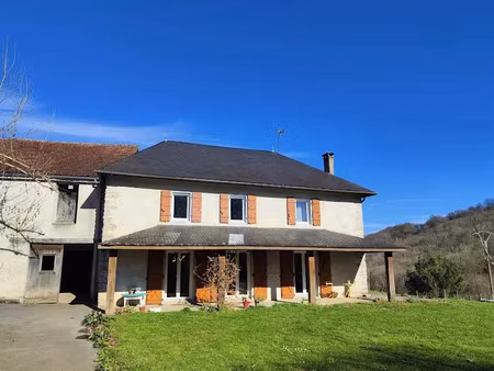 vente maison 6 pièces 163 m² à arrast-larrebieu (64130)  278 000 €