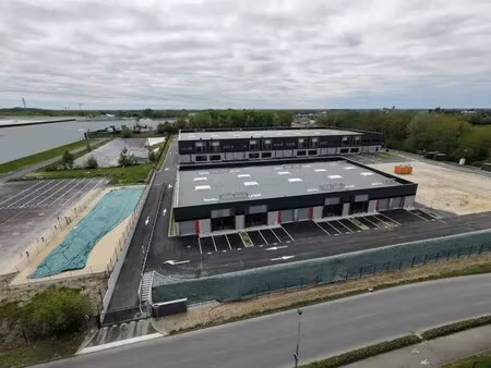 location entrepôt checy 45430 125m²