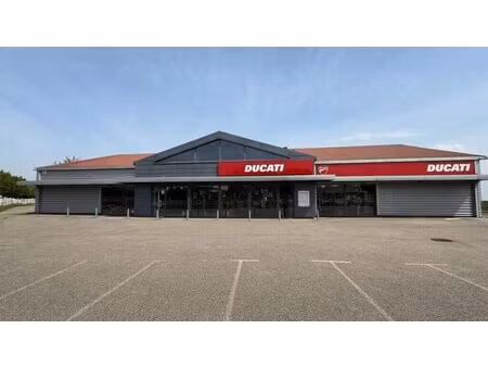 location entrepôt peronnas 01960 816m²
