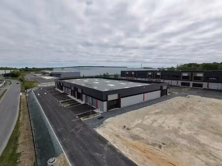 location local d’activités checy 45430 201m²