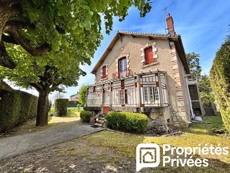 maison de caractère 185 m² à mehun-sur-yèvre (18500)