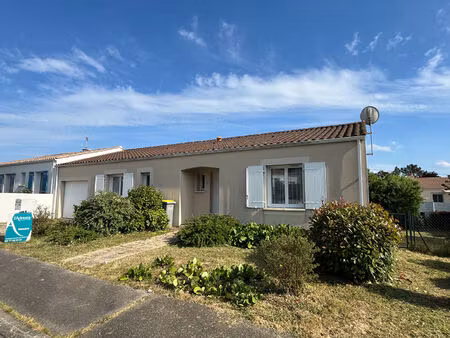 vente maison 4 pièces  86.00m²  moutiers