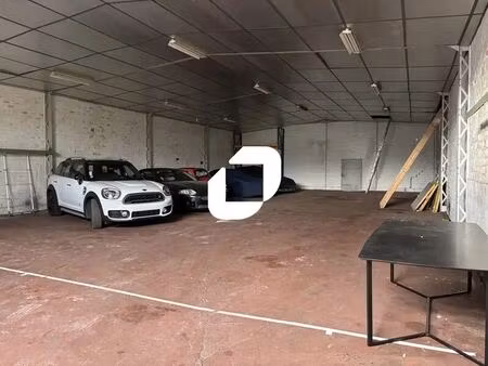 location local d’activités le bouscat 33110 243m²