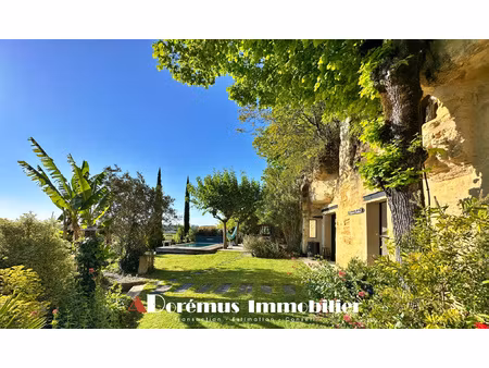 propriété de charme - piscine - vue imprenable