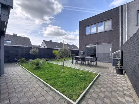huis te koop in waregem met 3 slaapkamers
