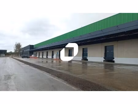 location entrepôt combs la ville 77380 41894m²