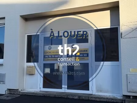 location local d’activités saint lo 50000 240m²