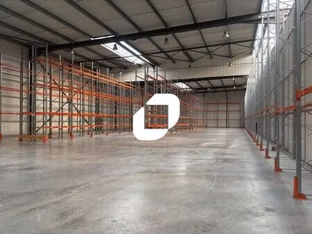 location entrepôt blanquefort 33290 4886m²