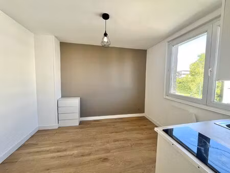 location appartement 1 pièce 15m² villeneuve d ascq 59491