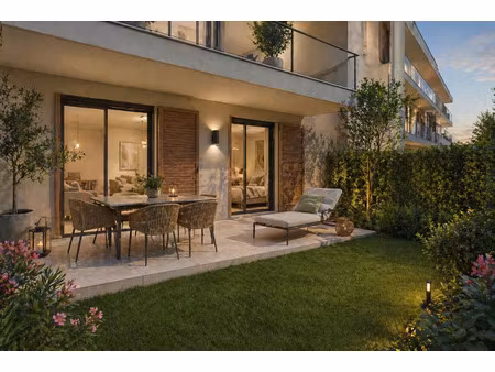 vente appartement 1 pièce 47 m² aix-en-provence (13100)