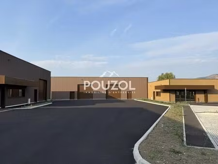 location local d’activités cournon d auvergne 63800 700m²