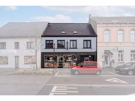 huis te koop in oostrozebeke met 3 slaapkamers