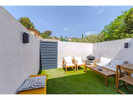 vente maison 4 pièces 105m2 marseille 6eme (13006) - 430000 € - surface privée