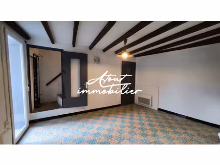 le pouget  maison de village f3 avec grand garage