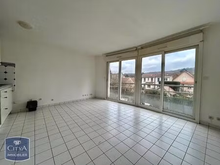location appartement 1 pièce 28m² viroflay 78220