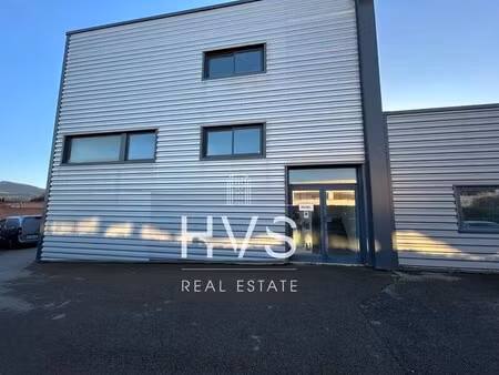 location bureaux 77 m²