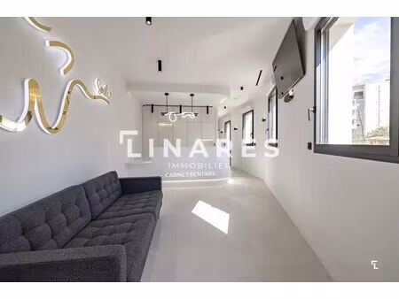 location bureaux 208 m²