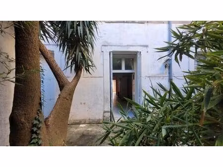 location bureaux 140 m²