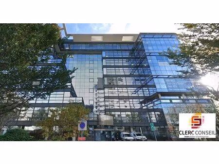 location bureaux 335 m²