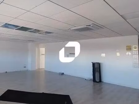 location bureaux 105 m²