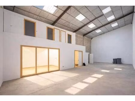 location bureaux 230 m²