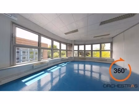 location bureaux 192 m²