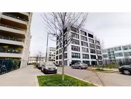 location bureaux 225m² à 3317m²