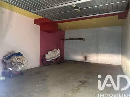 vente garage et parking au cannet (06110) : à vendre / 23m² le cannet