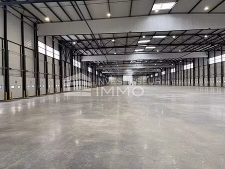 location entrepôt tournan-en-brie 77220 7200m² à 30340m²