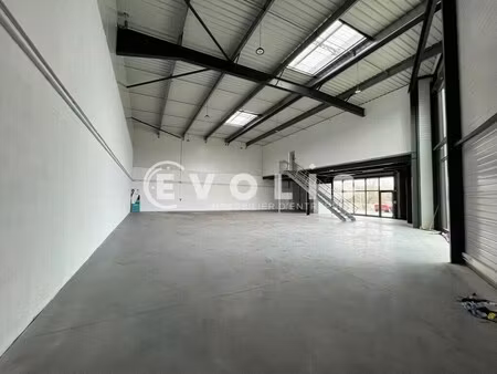 location local d’activités tresses 33370 324m² à 4479m²