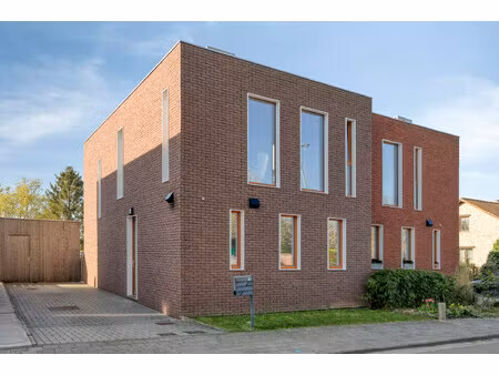 huis te koop in bost met 3 slaapkamers
