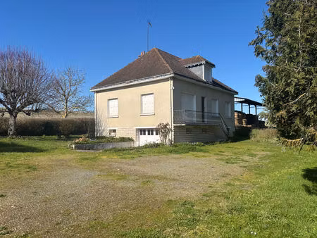 maison à la campagne
