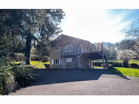 maison condeau m² t-4 à vendre  230 000 €