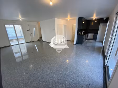 location maison 6 pièces 105m² la ville du bois 91620