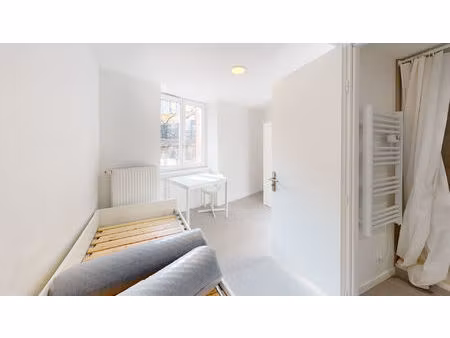 studio rénové de 14 m²