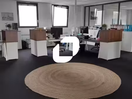 location bureaux 220m²