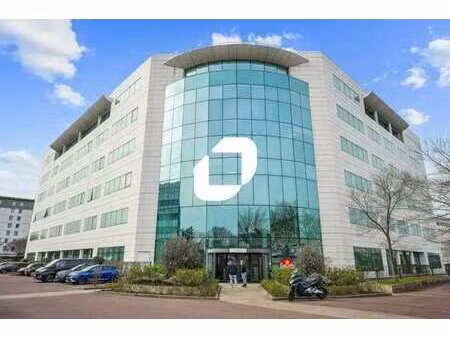 location bureaux 379 m²