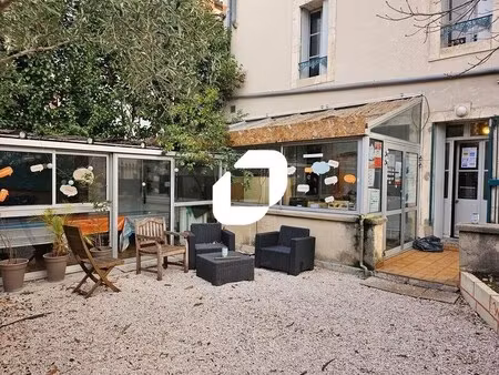 location bureaux 300 m²