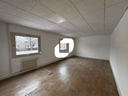 location bureaux 154 m²